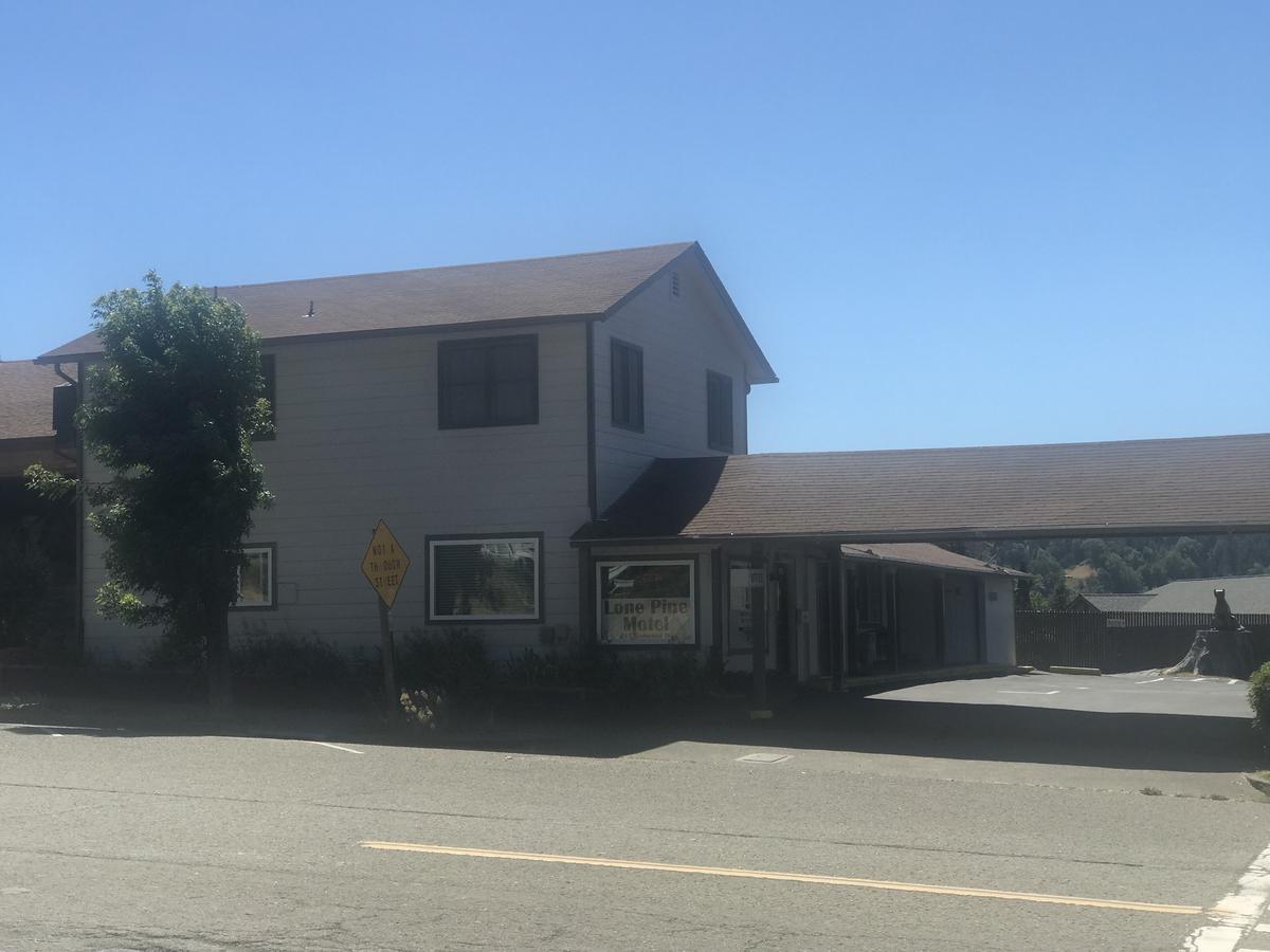 Lone Pine Motel Garberville Dış mekan fotoğraf